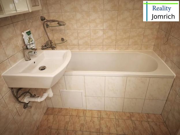 Pronájem bytu 2+1, Liberec, Aloisina výšina, 56 m2