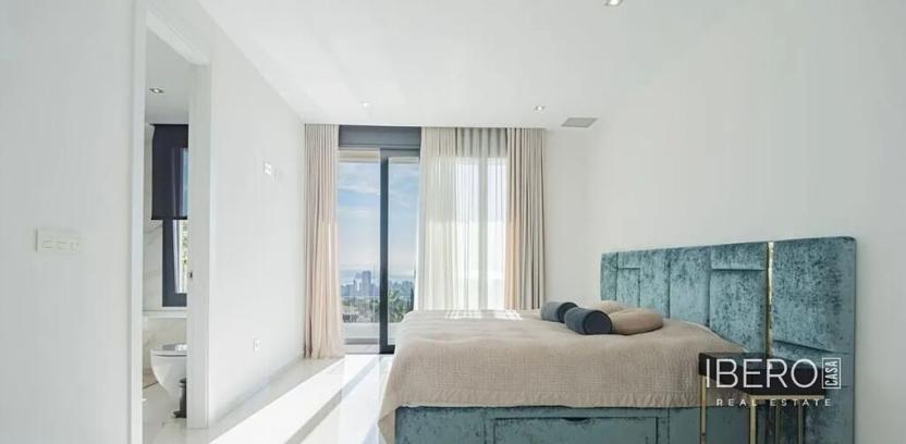 Prodej rodinného domu, Finestrat, Španělsko, 499 m2