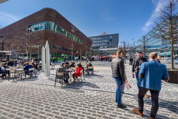 Pronájem kanceláře, Praha - Michle, Jemnická, 622 m2