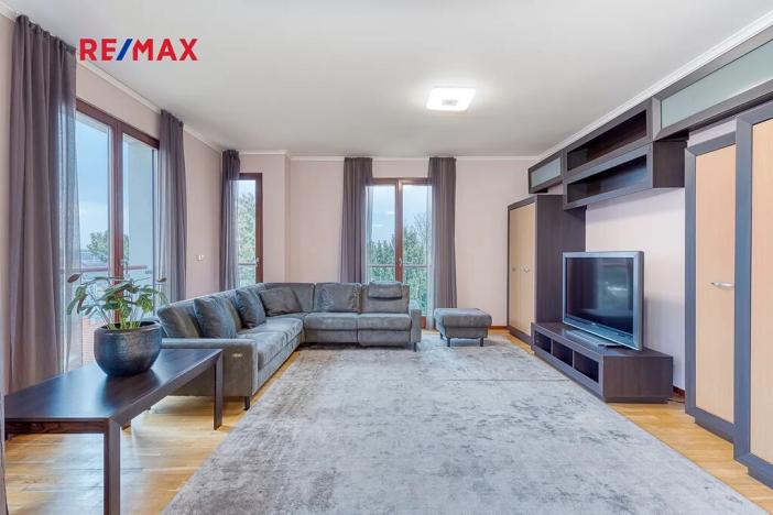 Pronájem bytu 5+1, Praha - Vinohrady, Americká, 181 m2