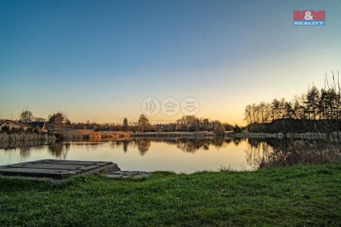 Prodej pozemku pro bydlení, Nová Ves, 636 m2