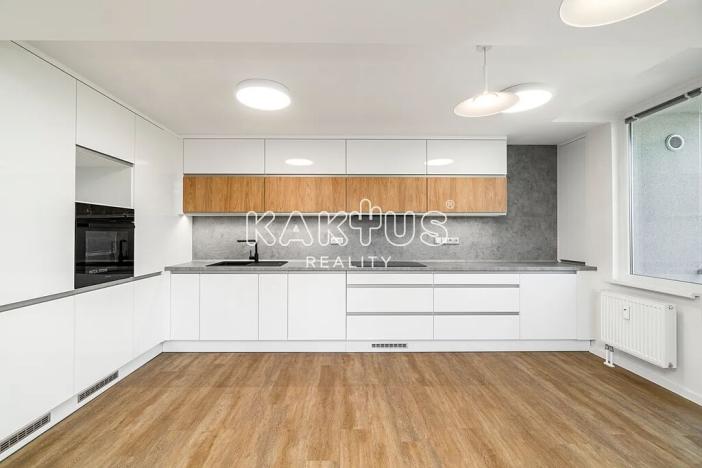 Pronájem bytu 3+kk, Ostrava, Karla Pokorného, 86 m2