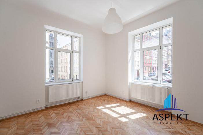 Pronájem bytu 2+1, Praha - Žižkov, Vlkova, 62 m2