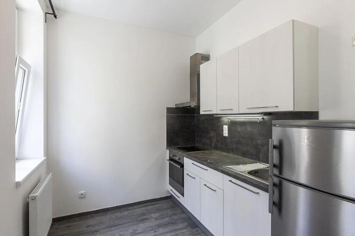 Pronájem bytu 2+kk, Praha - Holešovice, Na Maninách, 46 m2