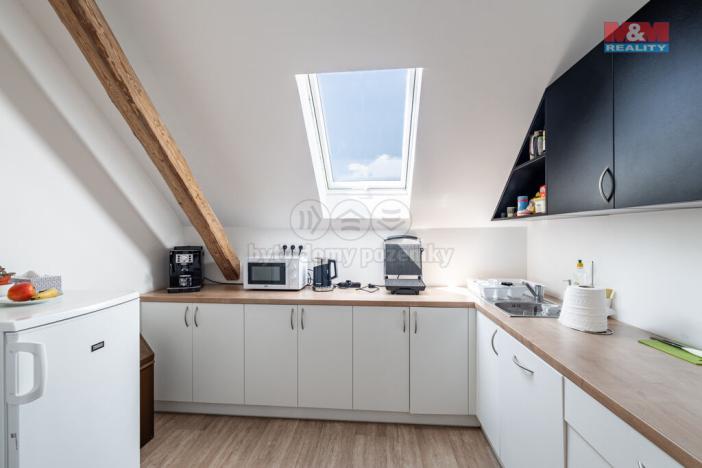 Pronájem výrobních prostor, Třebíč - Borovina, Pražská, 270 m2