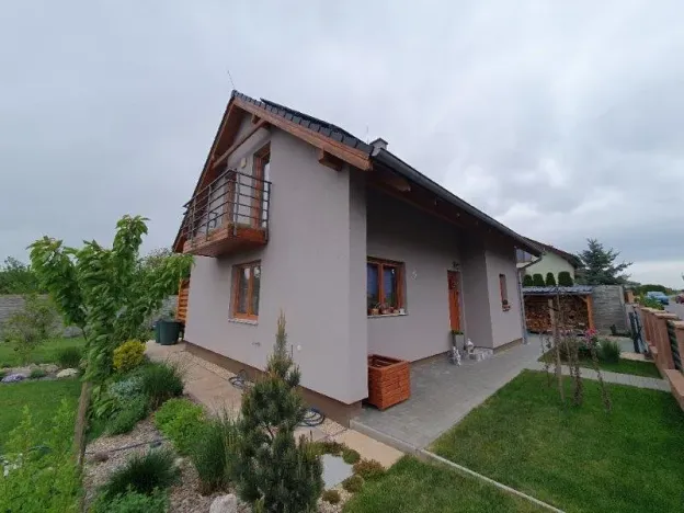 Prodej rodinného domu, Dalešice, 140 m2