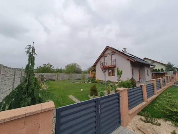 Prodej rodinného domu, Dalešice, 140 m2