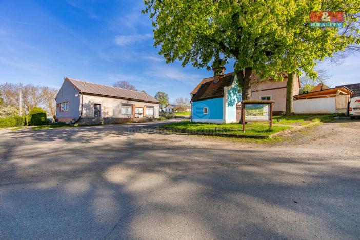 Prodej rodinného domu, Neuměř, 188 m2