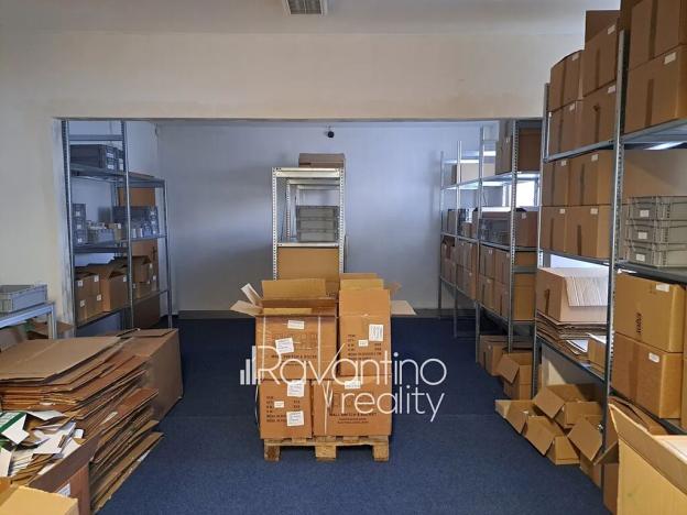 Pronájem kanceláře, Brno, Rokytova, 523 m2