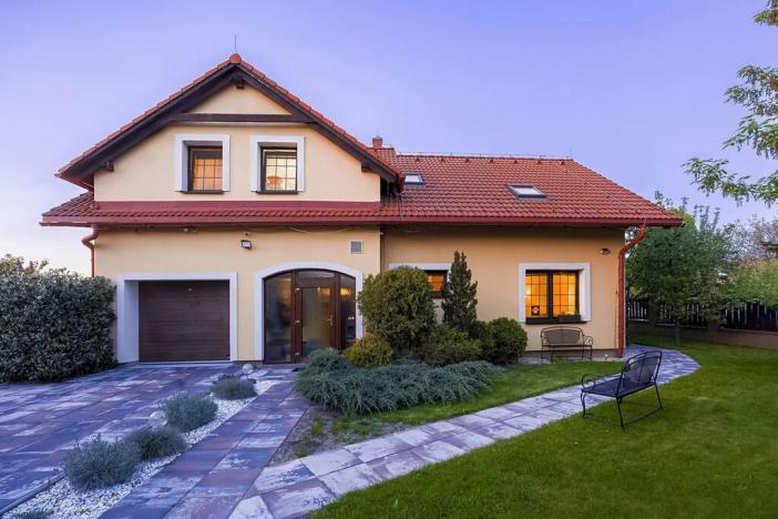 Prodej vily, Praha - Újezd nad Lesy, Dražická, 206 m2