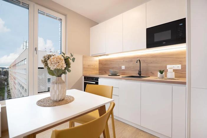 Pronájem bytu 2+1, Praha - Prosek, Litoměřická, 61 m2