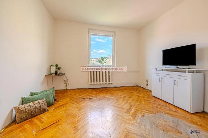 Prodej bytu 3+1, Vsetín, Ohrada, 74 m2