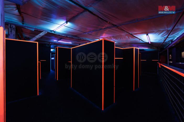 Pronájem obchodního prostoru, Karlovy Vary, 662 m2