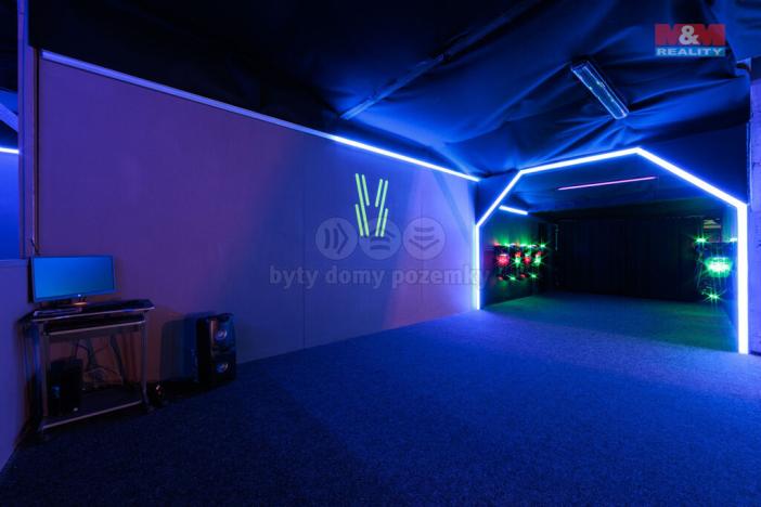 Pronájem obchodního prostoru, Karlovy Vary, 662 m2