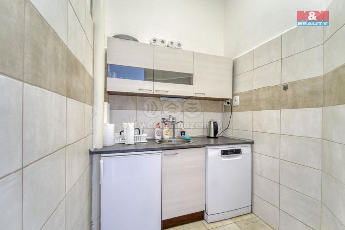 Pronájem kanceláře, Plzeň, Hálkova, 786 m2