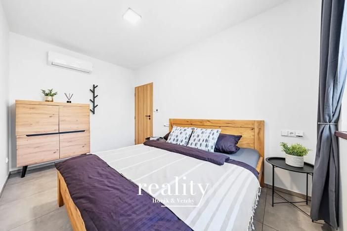 Prodej vícegeneračního domu, Perná, 205 m2