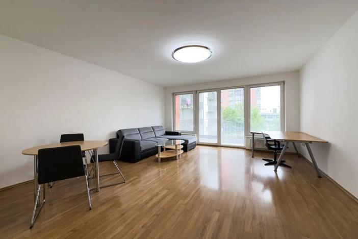 Pronájem bytu 2+kk, Praha - Strašnice, Názovská, 68 m2