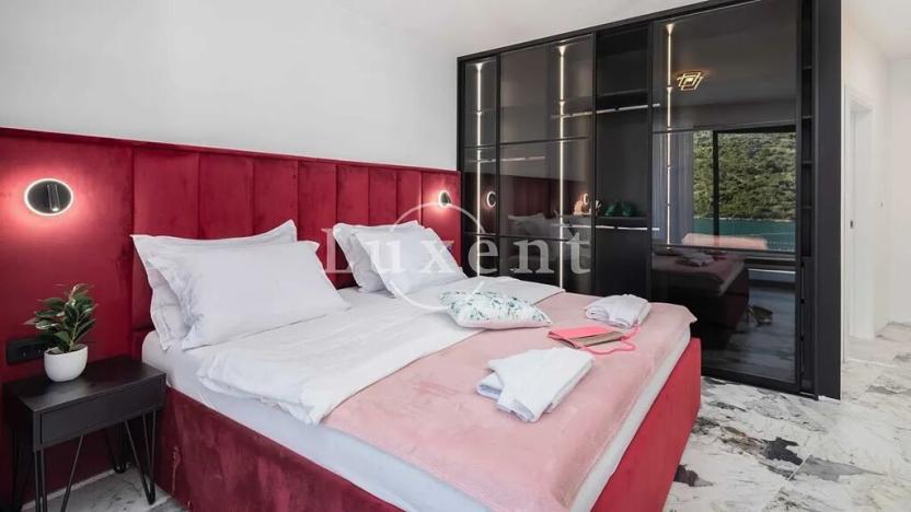 Prodej vily, Rogoznica, Chorvatsko, 200 m2