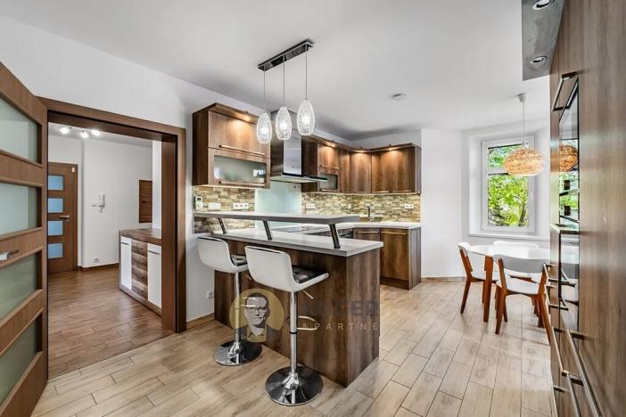 Prodej kanceláře, Lovosice, Sukova, 310 m2