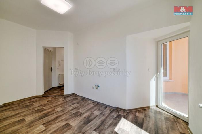 Prodej bytu 4+1, Cheb, Májová, 121 m2