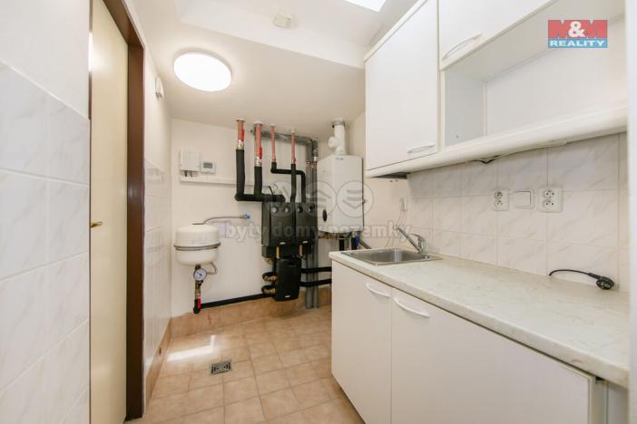 Pronájem kanceláře, Žatec, náměstí Svobody, 93 m2