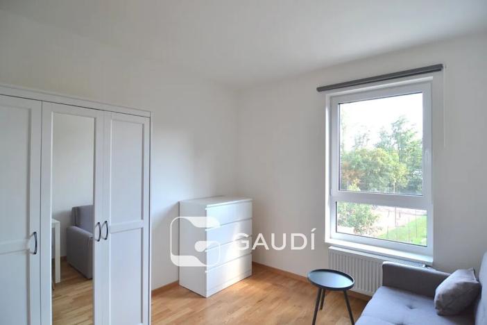 Pronájem bytu 1+kk, Praha - Vysočany, U Lidového domu, 19 m2
