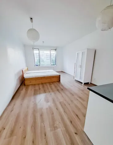 Pronájem bytu 1+kk, Praha - Letňany, Pavla Beneše, 45 m2