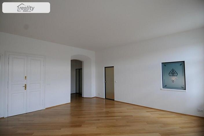 Pronájem bytu 4+1, Praha - Smíchov, Hořejší nábřeží, 114 m2
