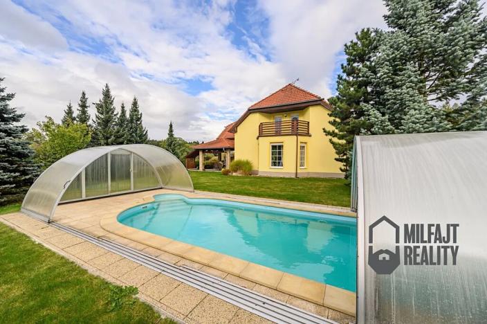 Prodej rodinného domu, Rádlo, 250 m2