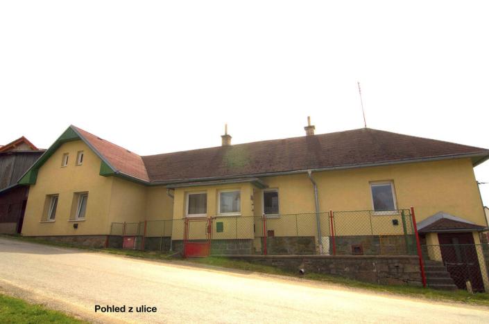 Prodej rodinného domu, Pohled, 144 m2