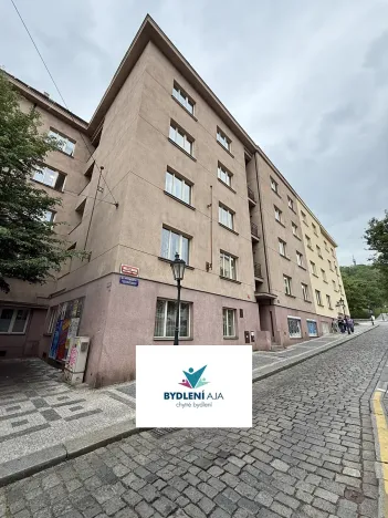 Prodej bytu 2+kk, Praha - Malá Strana, Hellichova, 51 m2
