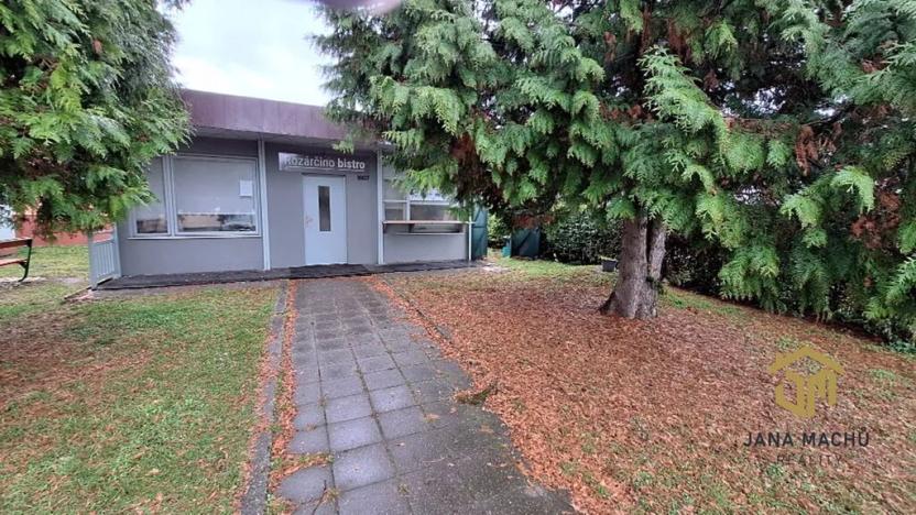 Prodej - jiné, Vracov, náměstí Míru, 30 m2