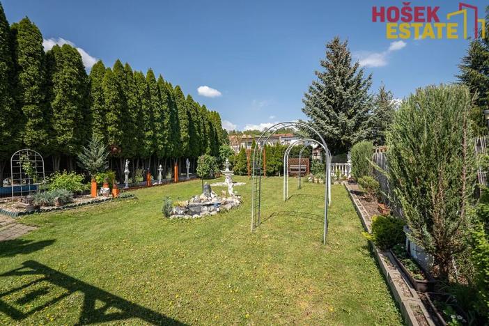 Prodej rodinného domu, Újezd u Brna, Na Zahrádkách, 259 m2