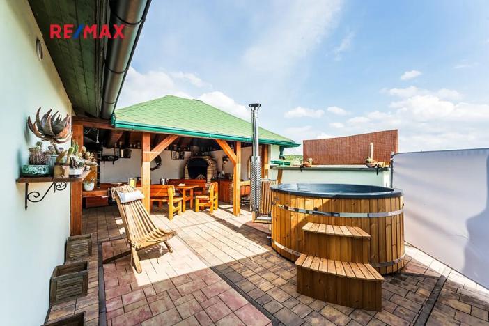 Prodej bytu 5+kk, Jabloňov, 154 m2