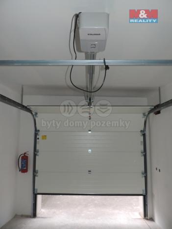 Pronájem garáže, Kopřivnice, 21 m2