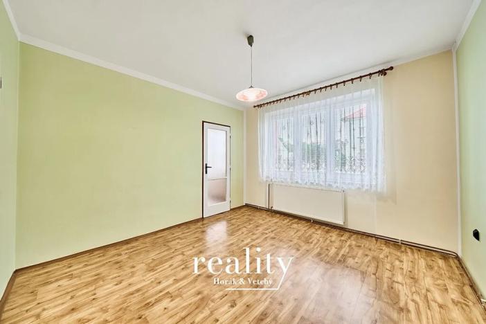 Prodej bytu 2+1, Hrušovany nad Jevišovkou, Znojemská, 52 m2