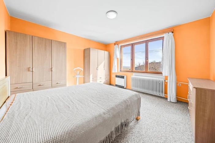 Prodej rodinného domu, Dobříč, 320 m2