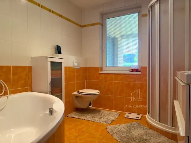 Prodej rodinného domu, Těmice, 252 m2