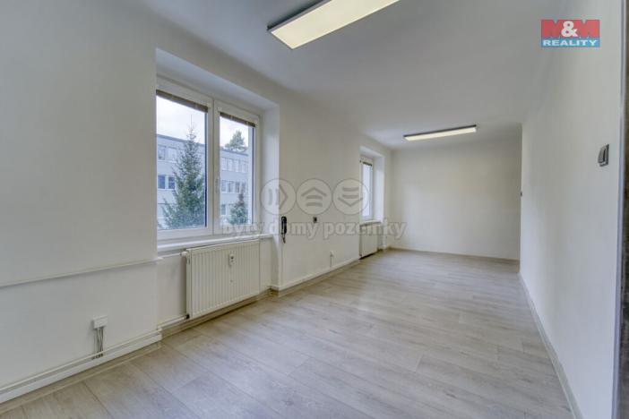 Pronájem kanceláře, Plzeň, Zikmunda Wintra, 58 m2