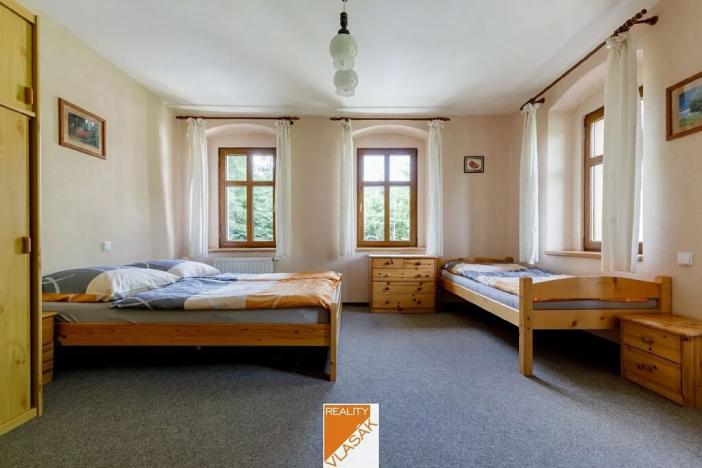 Prodej ubytování, Loučná pod Klínovcem, 370 m2
