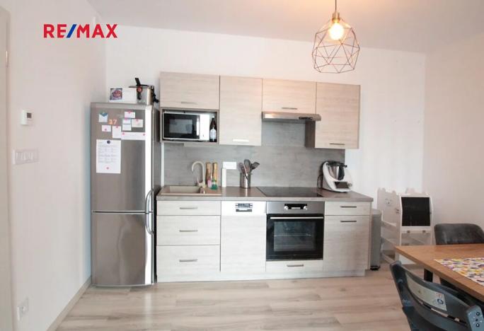 Pronájem bytu 2+kk, Kolín, Antonína Dvořáka, 52 m2