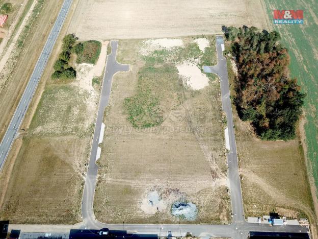 Prodej komerčního pozemku, Valeč, 875 m2