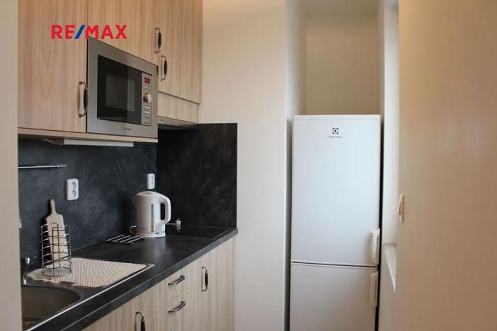 Pronájem bytu 2+kk, Praha - Dolní Chabry, Za Pískovnou, 55 m2