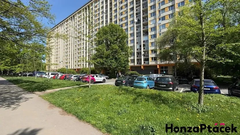Prodej bytu 2+kk, Praha - Kobylisy, Střekovská, 45 m2