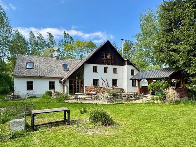 Prodej rodinného domu, Krásný Les, 202 m2