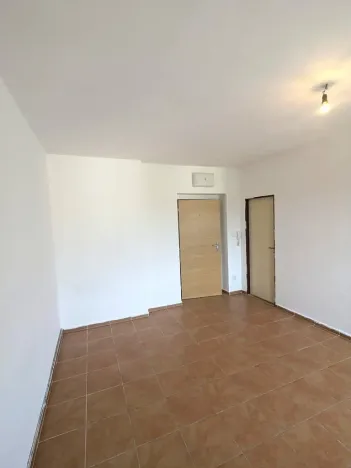 Pronájem bytu 1+kk, Děčín, Jiskrova, 22 m2