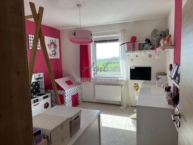 Prodej bytu 4+kk, Šlapanice, 101 m2