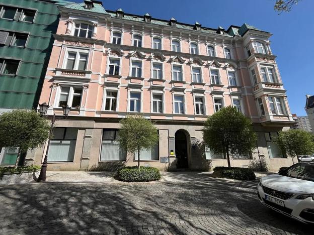 Pronájem obchodního prostoru, Liberec, Felberova, 130 m2