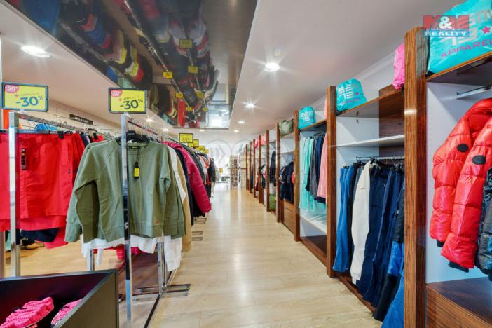 Pronájem obchodního prostoru, Mariánské Lázně, Hlavní třída, 123 m2