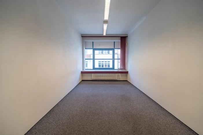Pronájem kanceláře, Pardubice, Za Pasáží, 40 m2